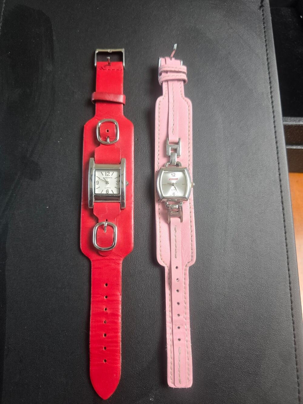 Lot of 2 Watches No Boundaries and Dickies some wear working
